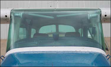 Windshield (1964-1979) Cessna 172 - 20-345-18C